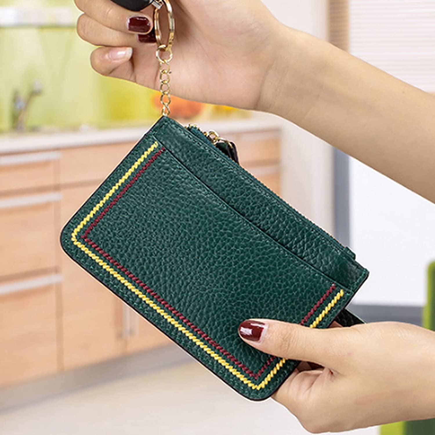 Card Wallets Portable Genuine Leather Coin Purse Business ID Credit Badge Holder Wallet Keychain Bus Cards Cover