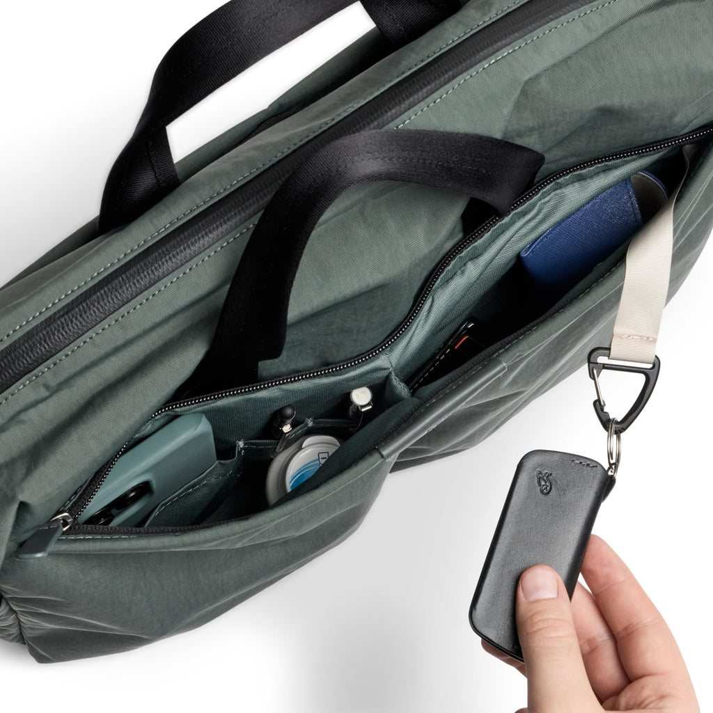 Bellroy Tokyo Work Bag (20L laptop messenger bag)